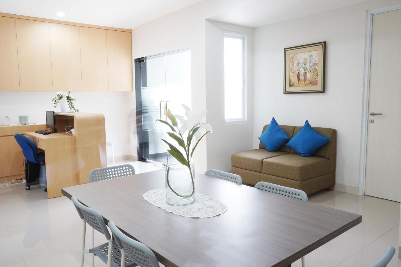 Urooms Senayan Jakarta Eksteriør bilde